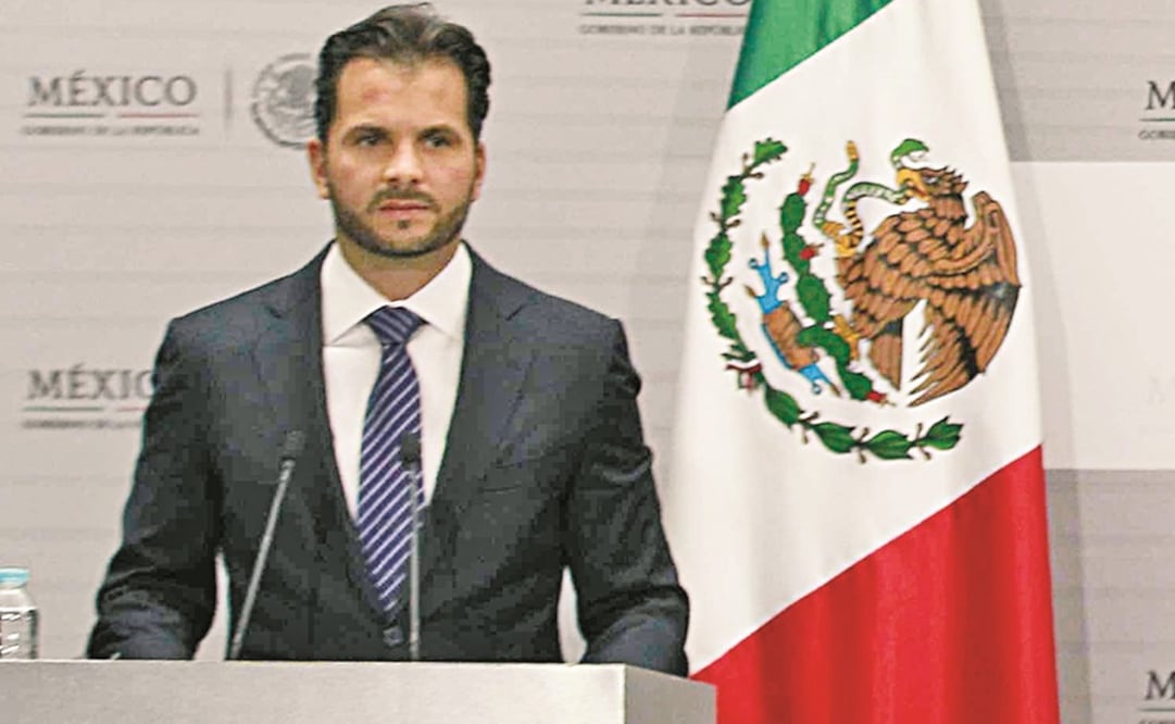 El titular de la Semarnat, Rafael Pacchiano, destacó la obtención de muestras de sangre de dos ejemplares vaquita marina. Foto: ARCHIVO EL UNIVERSAL