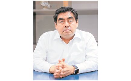 Se comprometen a esclarecer el asesinato de universitarios y un chofer en Puebla