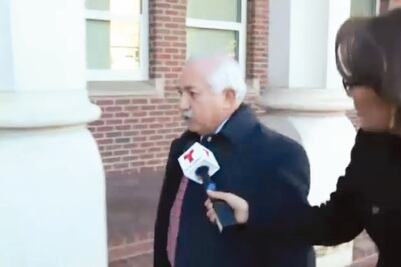 Cónsul de Denver, sancionado desde 2001