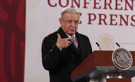 AMLO invita a dueño de Oxxo a debatir a la mañanera sobre tarifas eléctricas