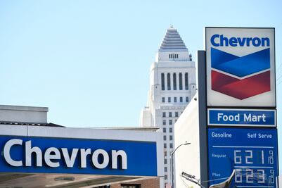 EU da fecha límite para licencia de Chevron sobre operar en Venezuela; impondrá aranceles del 25%