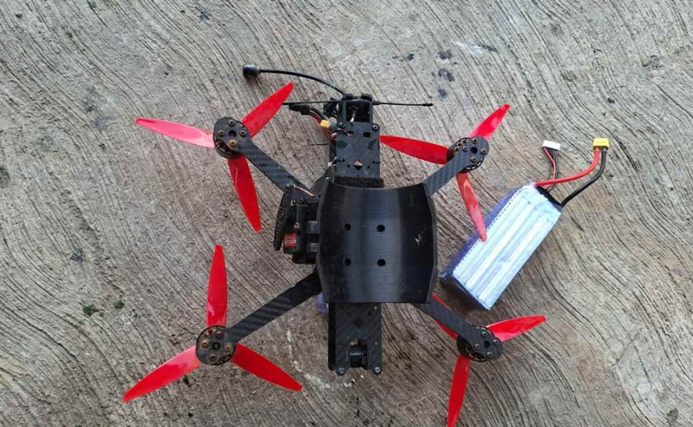 Drones con carga asegurados por elementos de seguridad (01/09/2025). Foto: Especial