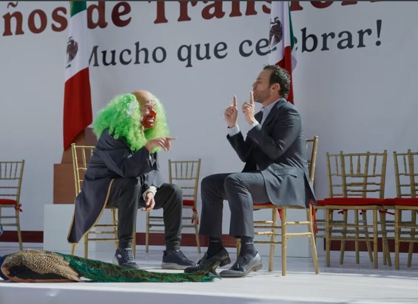 Brozo y Loret se “cuelan” a celebración de la 4T en el Zócalo. Foto: Captura de pantalla
