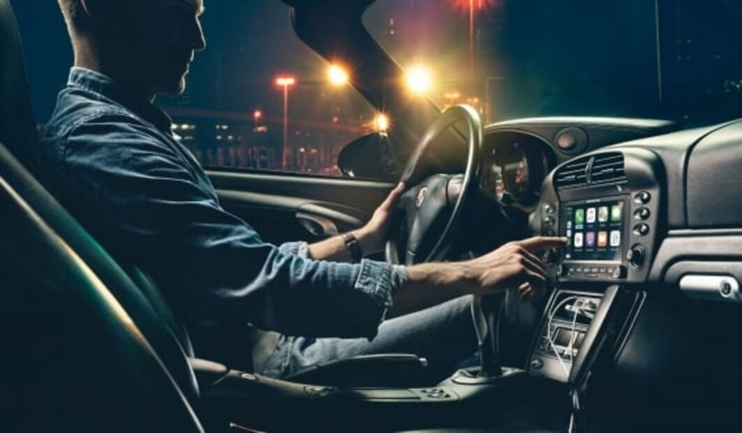 Porsche venderá “radios modernos” para sus modelos retro 