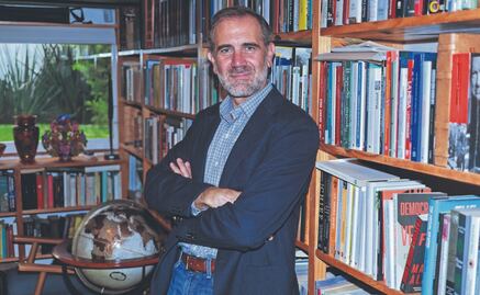 SEP reacciona a fallo de la Corte para eliminar mención de Lorenzo Córdova en libros; "sin efecto para el ciclo escolar 2025-2026" 