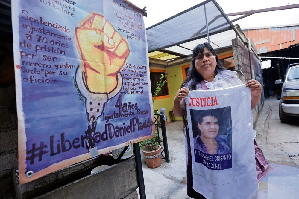 La defensa de Gabriel Crisanto la inició su hija Liliana, pero la venció la leucemia y falleció hace dos años; ahora su esposa Carmela busca sacarlo de prisión. Foto: Jorge Alvarado El Universal