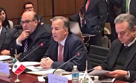 Se reúne Meade con integrantes de la Conago