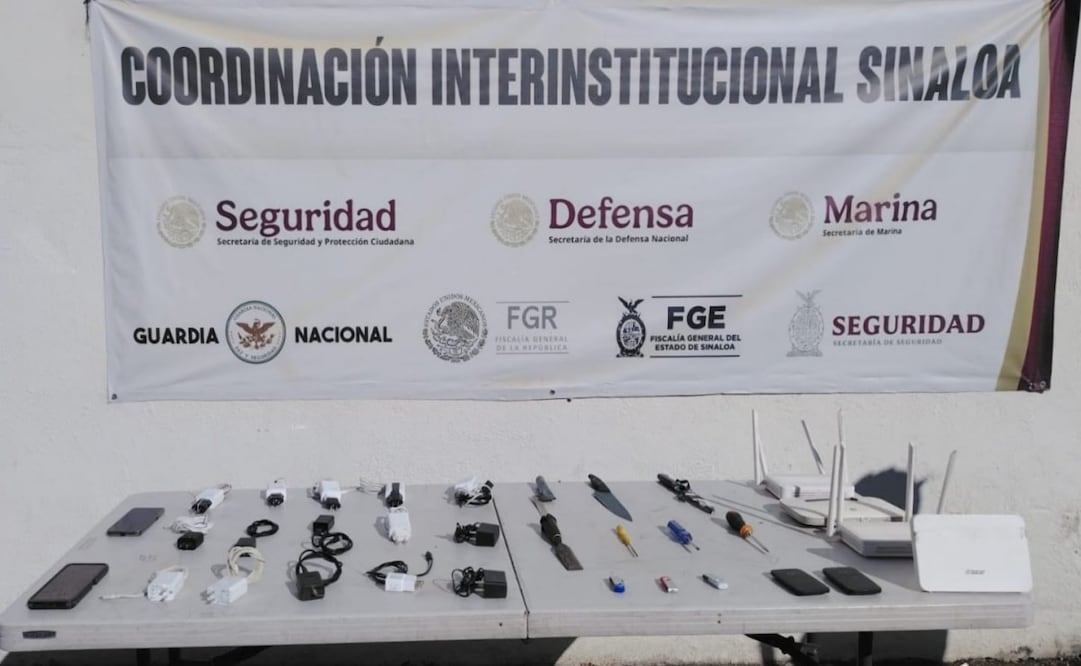 Hallan módems, bandas anchas, celulares y puntas en penal de Culiacán, Sinaloa. Foto: Especial.