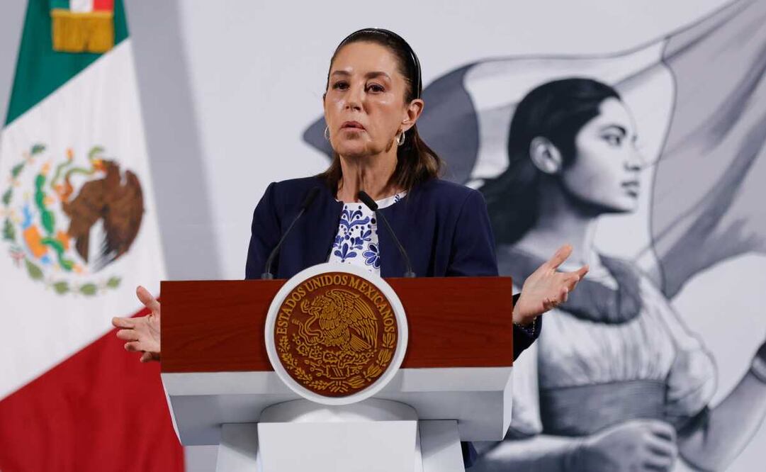 Claudia Sheinbaum, presidenta de México, durante la mañanera del 21 de abril del 2025 en Palacio Nacional. Foto: Diego Simón / EL UNIVERSAL