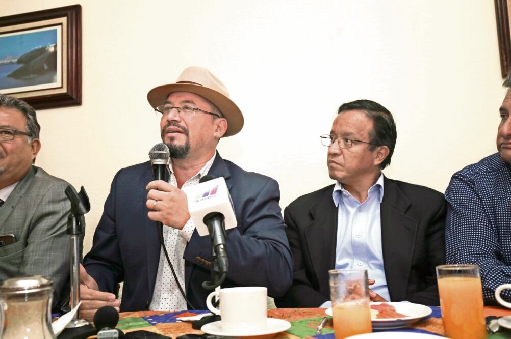 Estrategia. Omar Ortega, presidente del PRD en el Edomex, no descartó invitar al PAN a formar “el gran bloque”. (Especial)