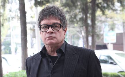 Alejandro Camacho vive un amor transformado con Rebecca Jones