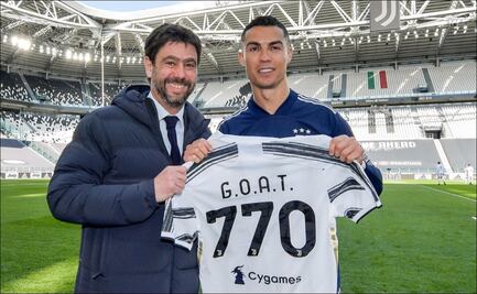 Juventus entregó jersey conmemorativo a Cristiano Ronaldo por sus 770 goles