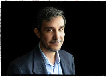 Gobernadores, reyes de la desmesura y la impunidad: entrevista a Vicente Alonso