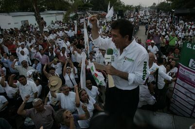 Si PGR tiene elementos, que proceda contra Miguel: Héctor Yunes