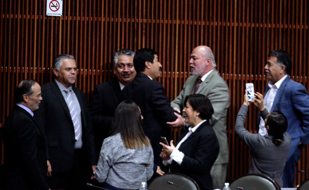 Corral fue recibido por un grupo de diputados. /Iván Stephens