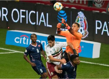 Retumba grito del "¡ehhh, pu...!" en el México vs Bermudas