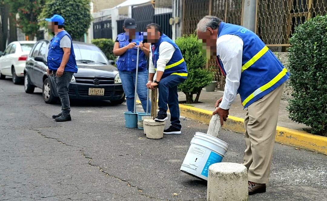 Coyoacán intensifica retiro de objetos en la vía pública; la calle y la banqueta no son propiedad privada. Foto: Especial