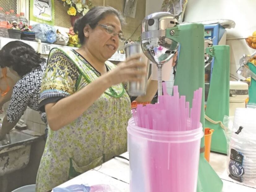 Lenta, eliminación de los popotes plásticos