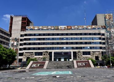 Comienzan trabajos para rescate de los murales del Centro SCOP