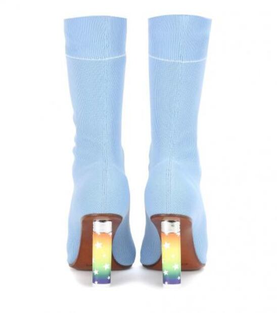 Conoce el porqué de los tacones de encendedor de Vetements