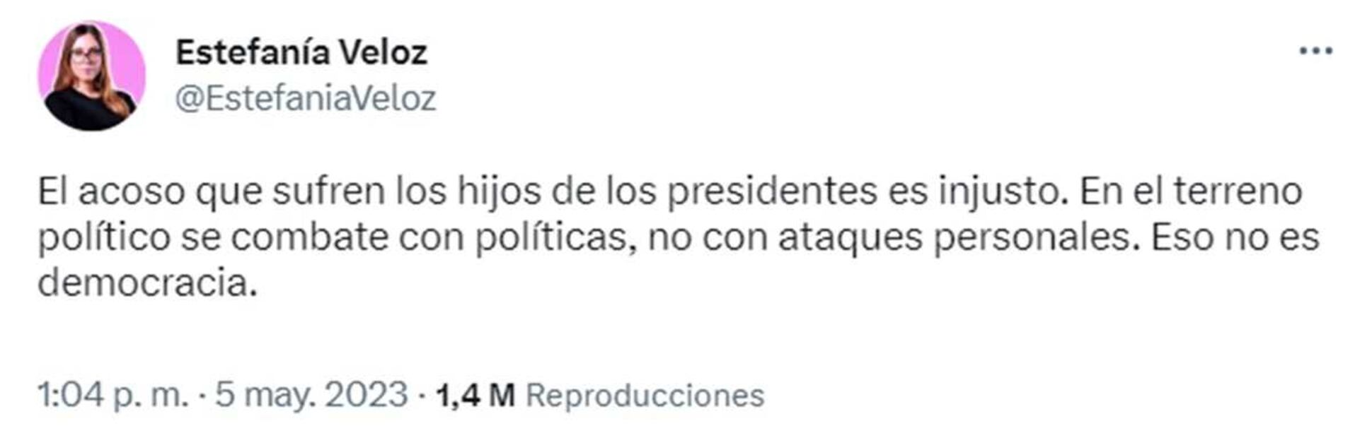 Encontronazo entre Estefanía Veloz y Luis Felipe Calderón Zavala. Foto: captura de pantalla