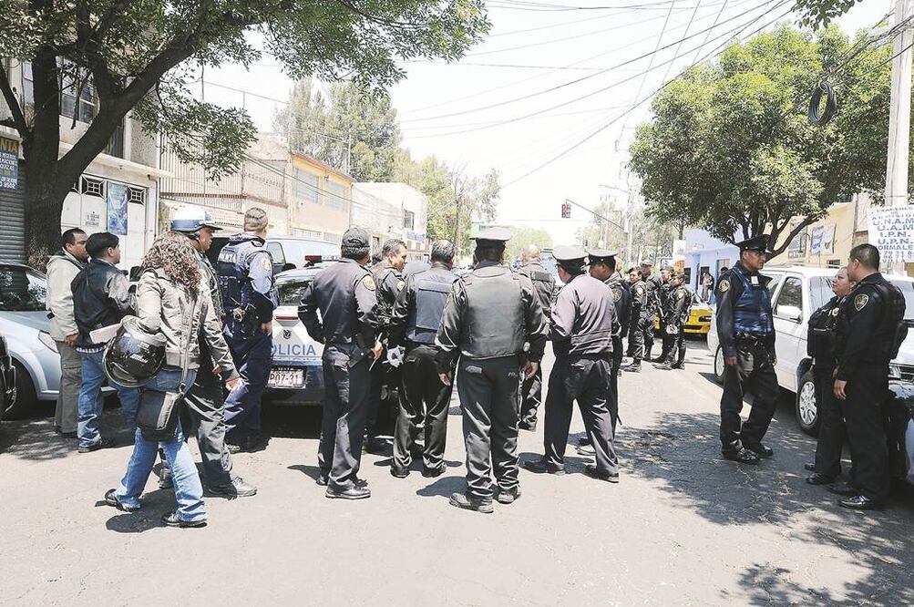 El 4 de marzo de 2013, tres personas de origen colombiano fueron detenidos por policías cuando robaban una vivienda en la delegación Gustavo A. Madero. Foto Archivo/EL UNIVERSAL