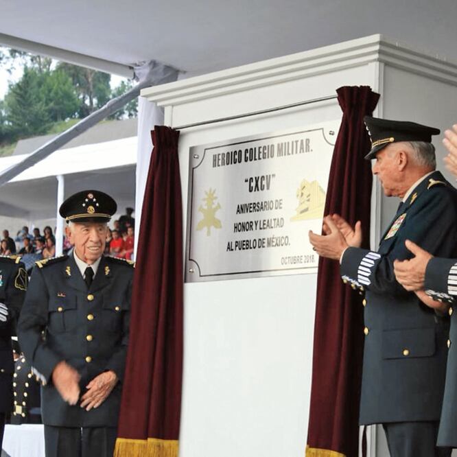 Plantel histórico. El 12 de septiembre de 1976 se inauguraron las instalaciones del plantel de Tlalpan del Heroico Colegio Militar. (TOMADA DE TWITTER)