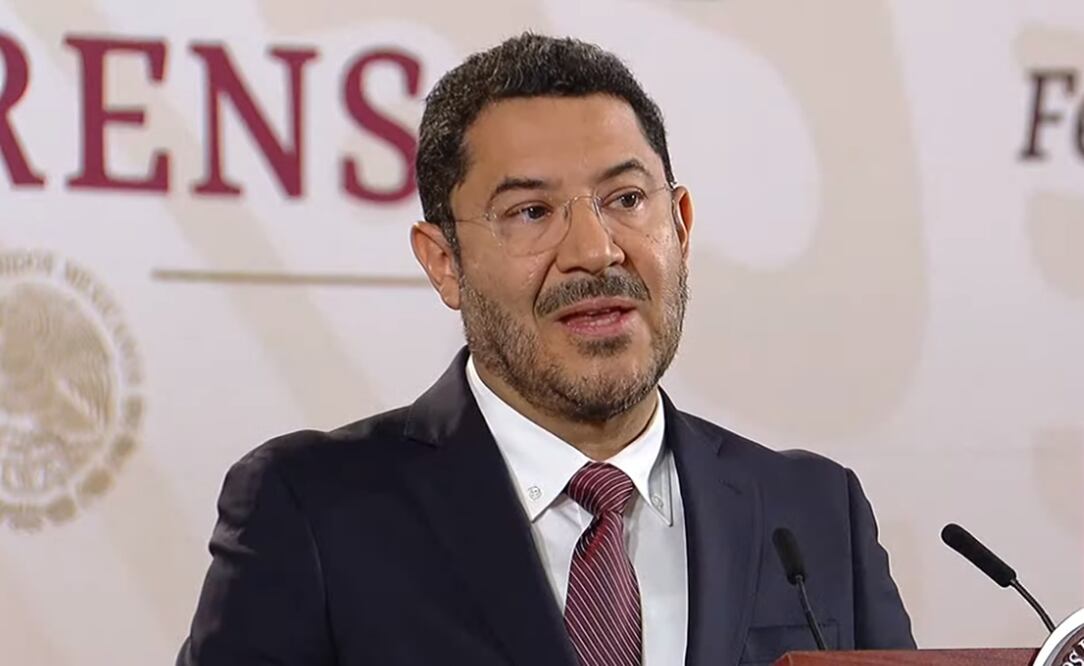 Martí Batres respondió al candidato de Va X La CDMX, Santiago Taboada, por el Bando 2. Foto: especial