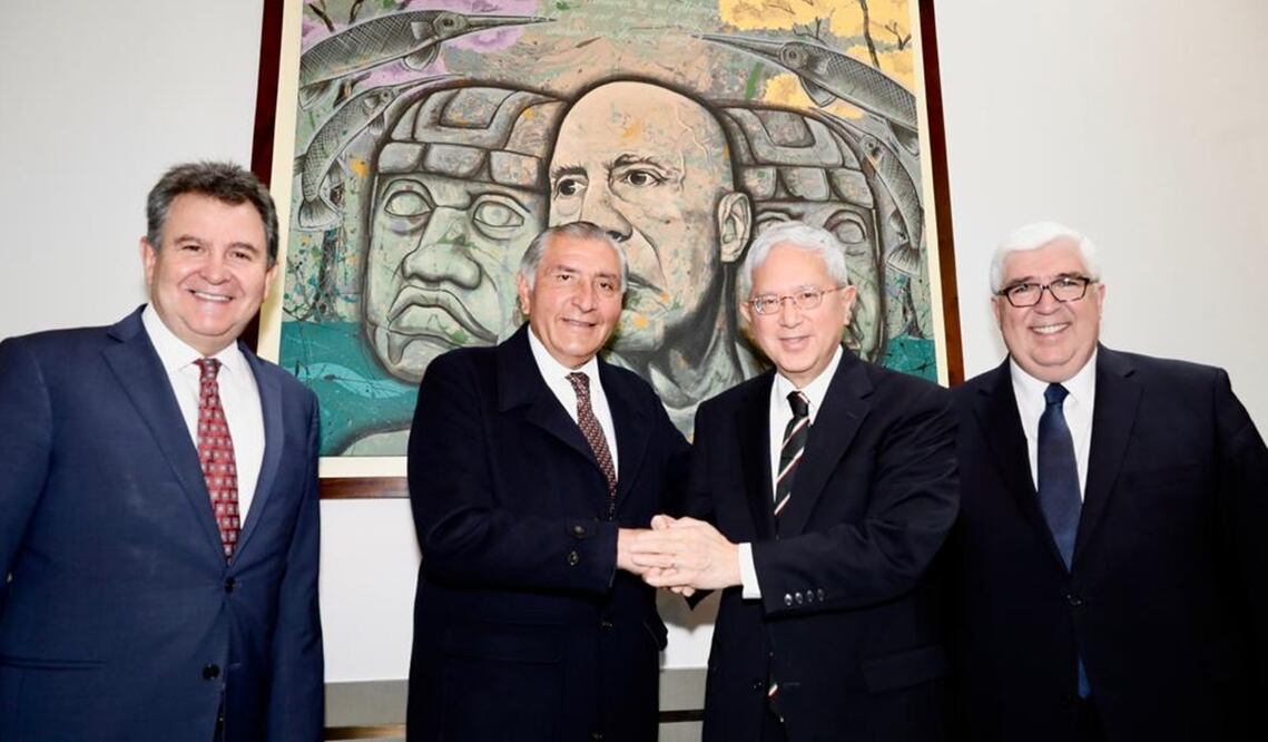 Adán Augusto López Hernández, titular de Segob, se reunió con el líder mundial de La Iglesia de Jesucristo de los Santos de los Últimos Días, Gerrit W. Gong. Foto: especial