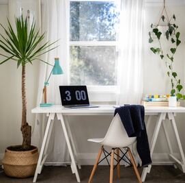 Consejos de los expertos para lograr el sitio ideal para el home office y clases en línea