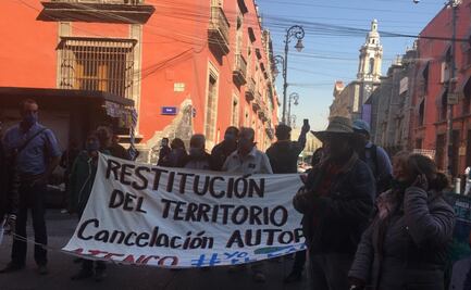 AMLO se reúne con ejidatarios de Atenco; exigen la restitución de 12 mil hectáreas