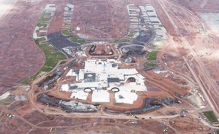 Congresistas de Morena analizan donativo para consulta del NAIM