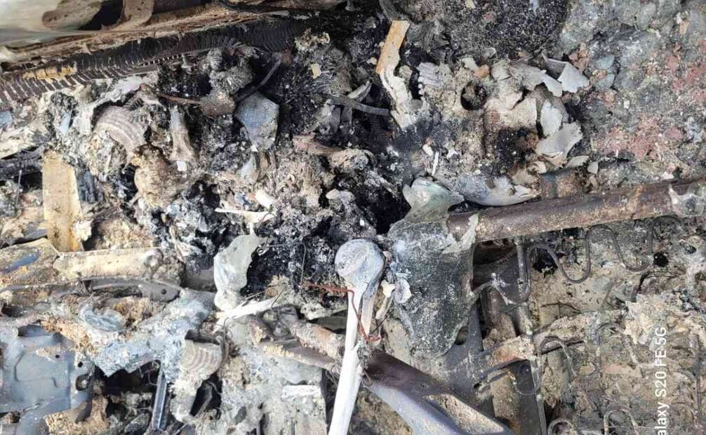Rescatan cuerpos calcinados en el interior de una camioneta (12/01/2025). Foto: Especial