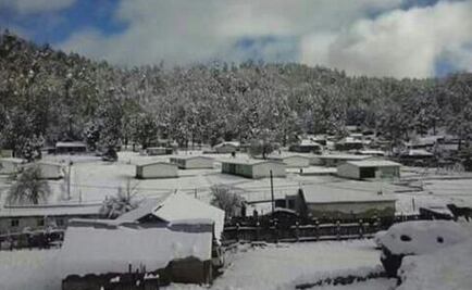 Nieva en 3 municipios de Durango