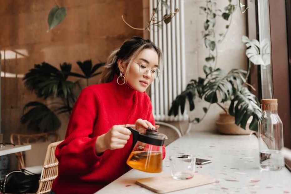 Con miles de sabores y combinaciones, el té invita a un mundo de descubrimiento. Fuente: Freepik.