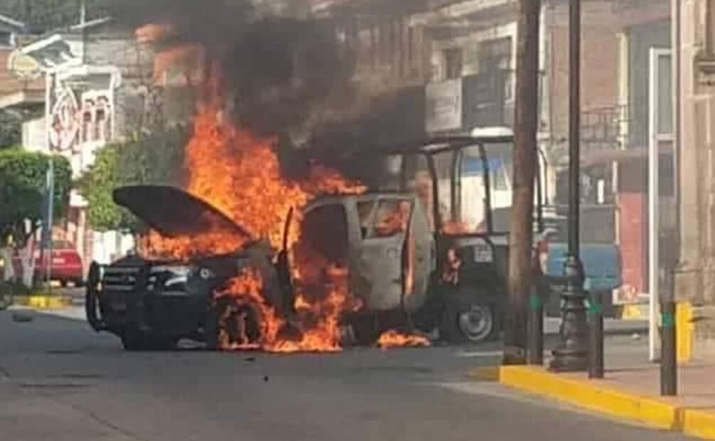Explota coche bomba en Guanajuato. Foto: Especial