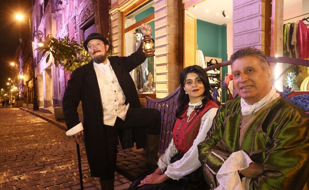 Tres de los personajes parte del recorrido (31/12/2024). Foto: Berenice Fragoso / EL UNIVERSAL