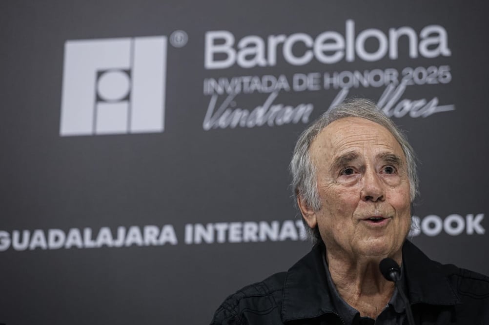 Joan Manuel Serrat en la Feria Internacional del Libro de Guadalajara.
Foto: Gabriel Pano / EL UNIVERSAL