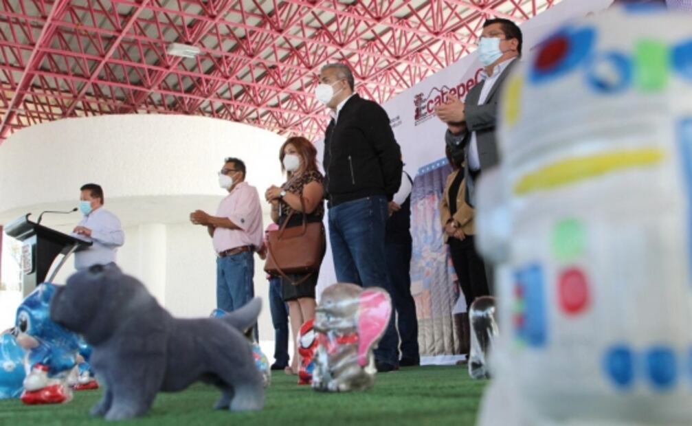 Cadenas comerciales compran y exhiben productos de ferieros y artesanos en Ecatepec