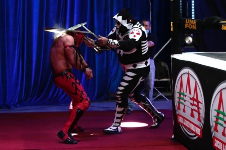 L.A. Park arrasó con Laredo Kid en ‘Lucha Fighter’