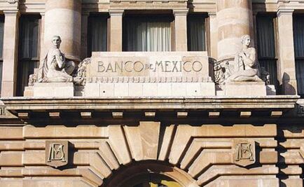 Banxico flags weak growth, debates rate rise