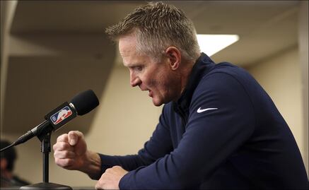 Steve Kerr, coach en NBA, estalla contra el Senado tras tiroteo mortal en Texas