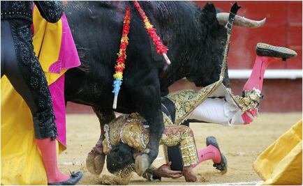 Joselito Adame sufre cornada en Valencia 