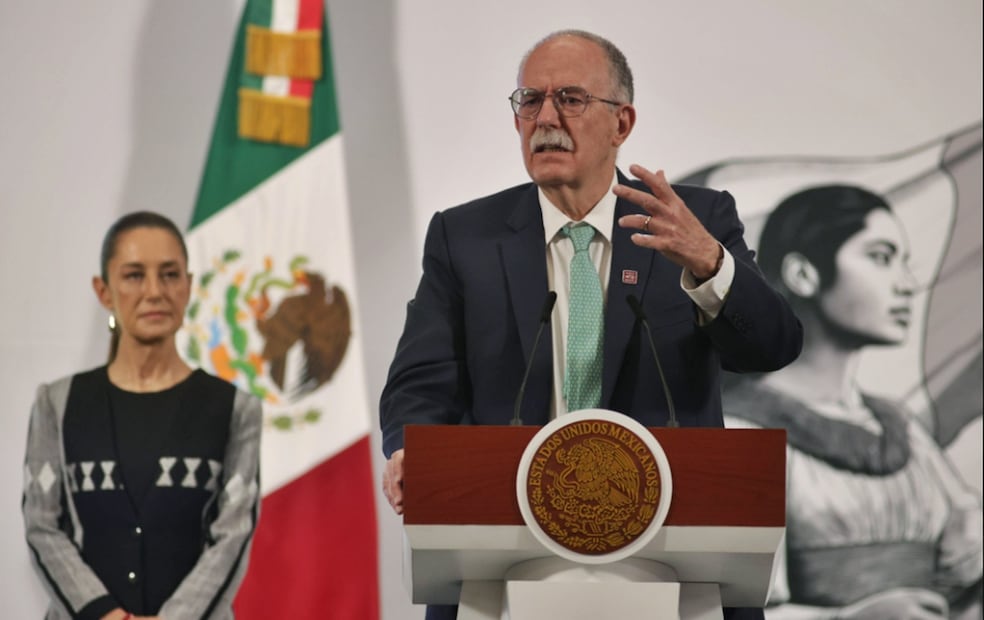 Luego de la suspensión de la importación de ganado mexicano a Estados Unidos por la plaga gusano barrenador, Julio Berdegué Sacristán, secretario de Agricultura y Desarrollo Rural (Sader), anunció una serie de medidas para poder reactivar la exportación, entre ellas, la supervisión del 100٪ de los ranchos en los estados ganaderos exportadores, desde el Golfo de México hasta el Pacífico. Foto: Carlos Mejía/EL UNIVERSAL