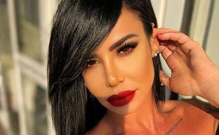 Lis Vega tiene el top color pastel ideal para hacer ejercicios