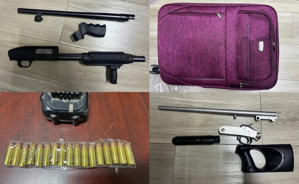 A Helibidio "N" se le encontró partes de un arma de fuego tipo escopeta y dos maletas, por lo que fue detenido y puesto a disposición de la Fiscalía federal. Foto: Especial.