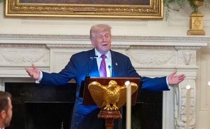 Trump cae al 42% de aprobación; estadounidenses critican gestión migratoria, arancelaria y caso Epstein