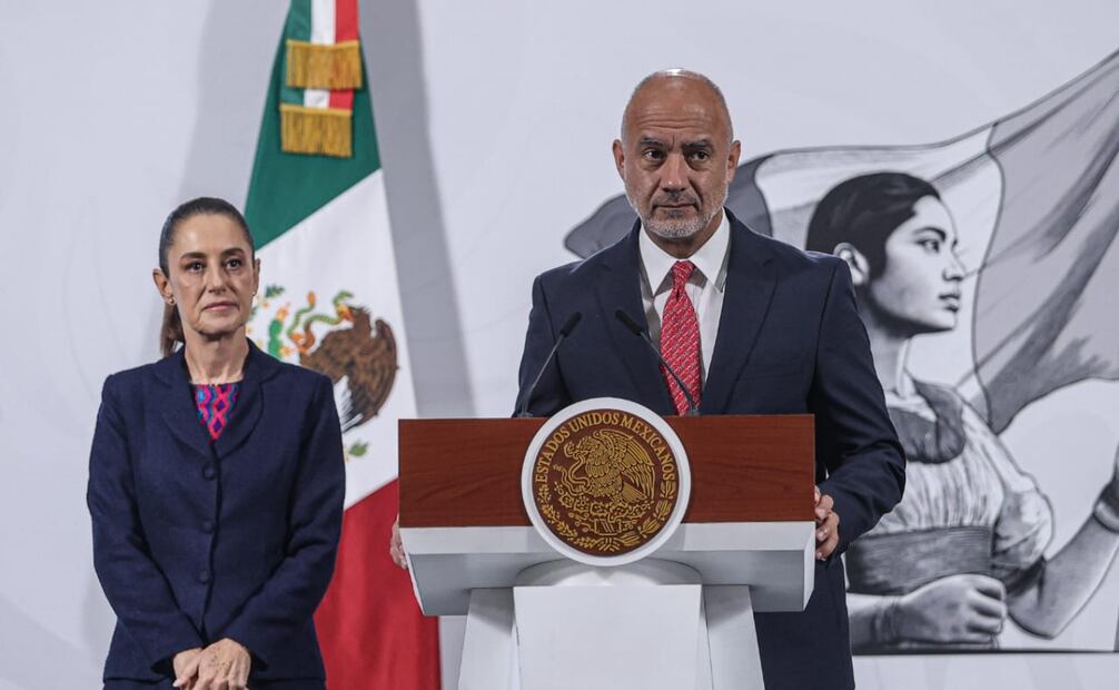 El titular de Infraestructura, Comunicaciones y Transportes, Jesús Antonio Esteva, informó que, será a finales de año y principios de 2026 la apertura total del Tren Interurbano México-Toluca. Foto: Gabriel Pano / EL UNIVERSAL