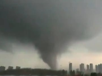 Cinco personas mueren tras fuertes tornados en China