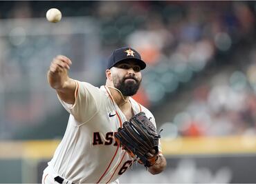 El mexicano José Urquidy consigue quinta victoria de la temporada con los Astros